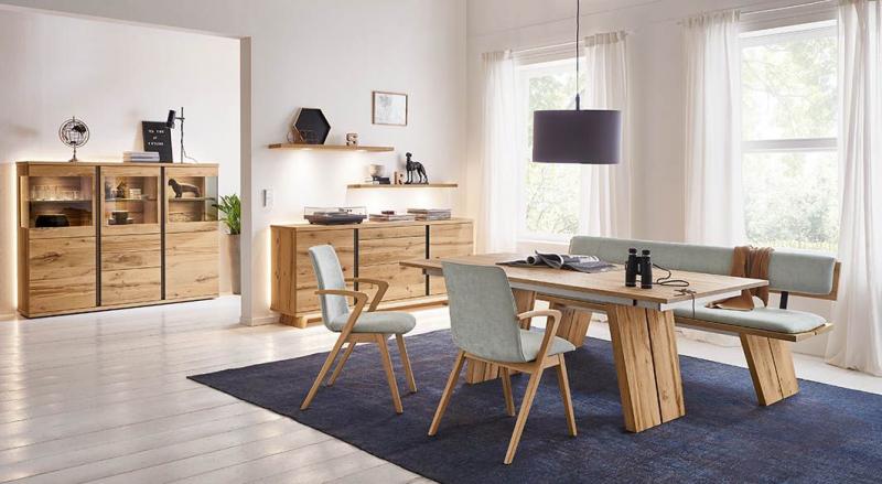 Sideboard / Highboard / Stuhl